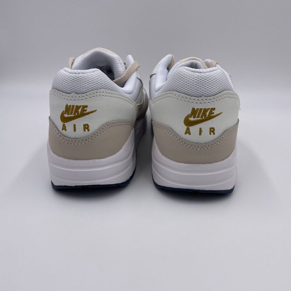 Nike Air Max 1 White / Beige Womens Shoes - Picture 4 of 8